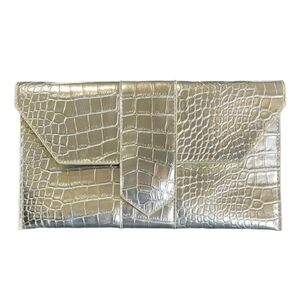 JJ Winters Nikki Clutch Bag - Faux Platinum Croc - Vegan - Curateur Winter 2022